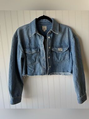 Madewell x Molly Dickson Cropped Denim Jacket Raw Hem Button Front Size Small